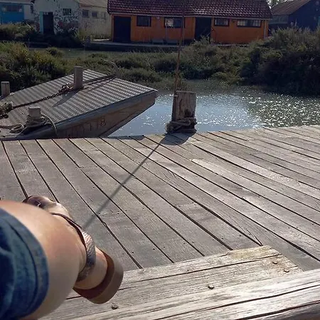 Un Pied A Terre Dans La Citadelle דירה